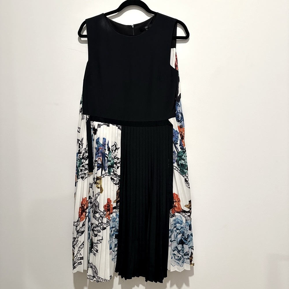Tibi, size 4, pleated floral dress, good condition